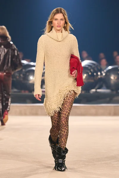 Look 42